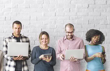 Print et digital : le duo gagnant des stratégies B2B [LIVRE BLANC]